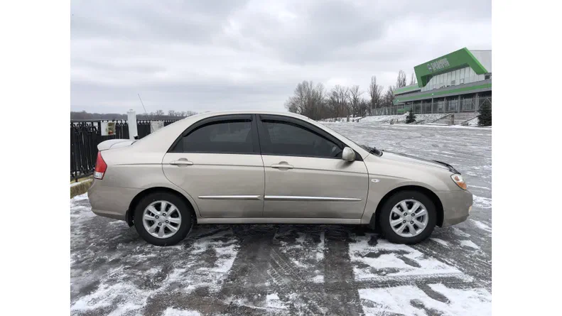 Kia Cerato 2007 - 13