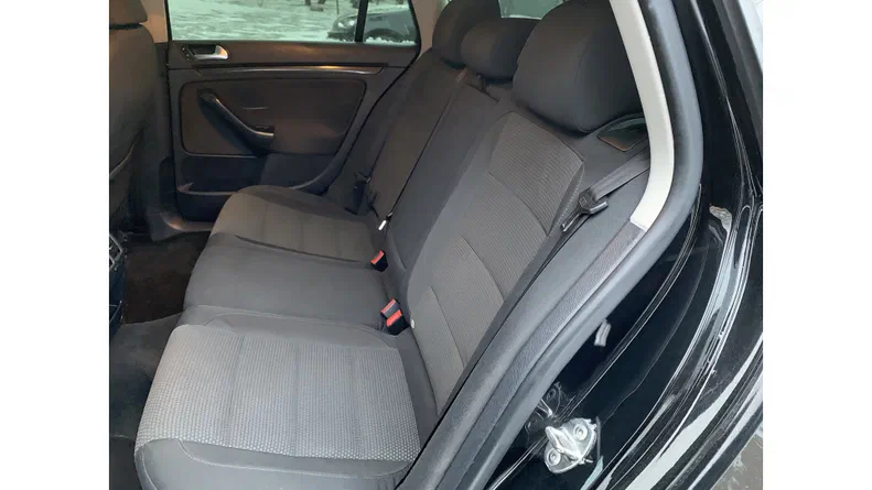 Volkswagen Jetta 2011 - 5