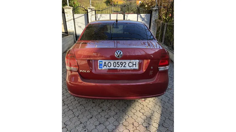 Volkswagen  Polo 2012 - 3