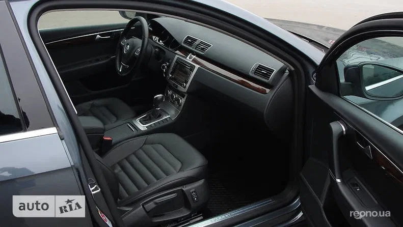 Volkswagen Passat 2013 - 25