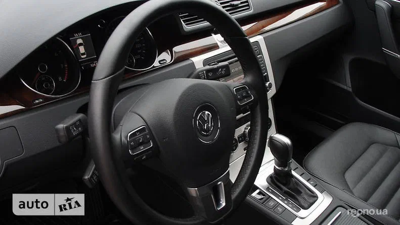 Volkswagen Passat 2013 - 14