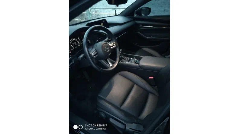 Mazda 3 2019 - 8