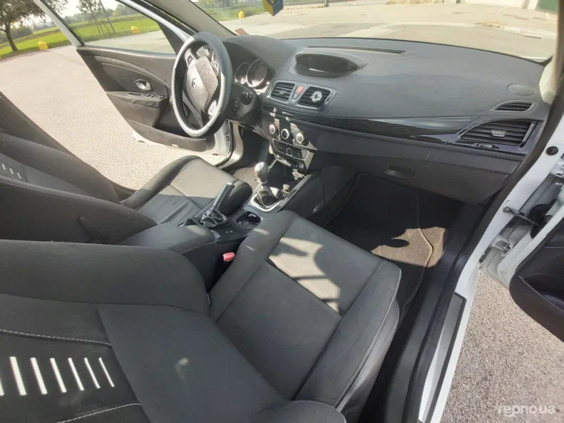 Renault Megane 2011 - 7