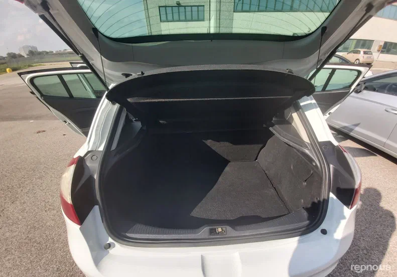 Renault Megane 2011 - 8