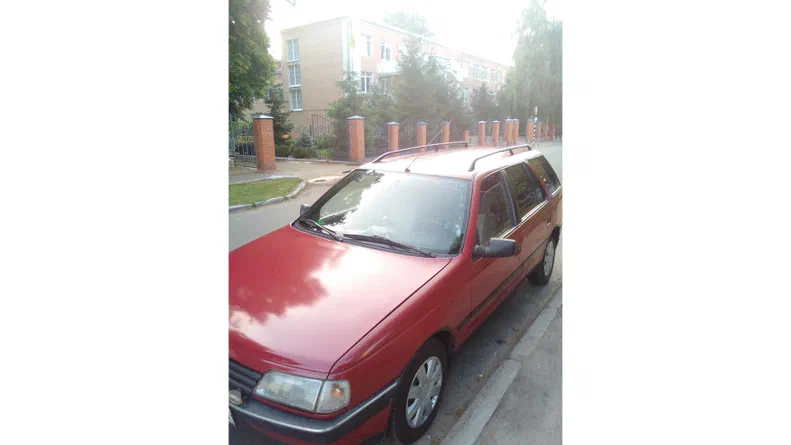 Peugeot 405 1990