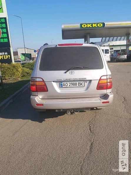 Toyota Land Cruiser 2001