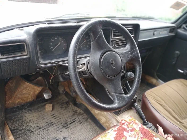 Lada (ВАЗ) 2107 1985 - 6