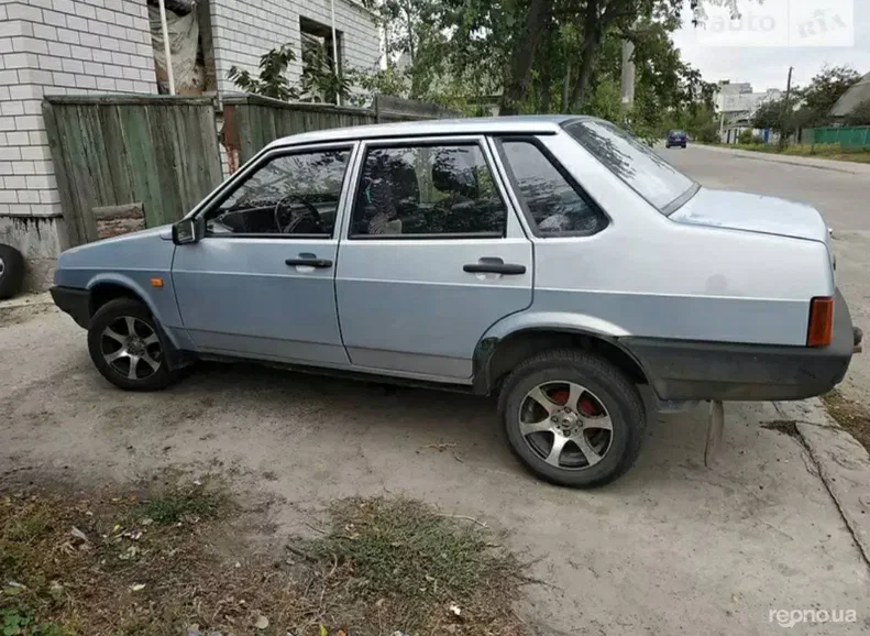 Lada (ВАЗ) 21099 2004