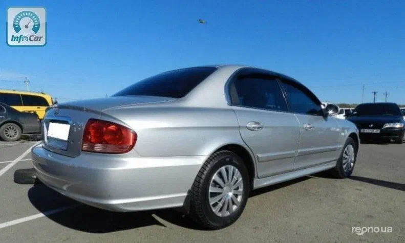 Hyundai Sonata 2003 - 1