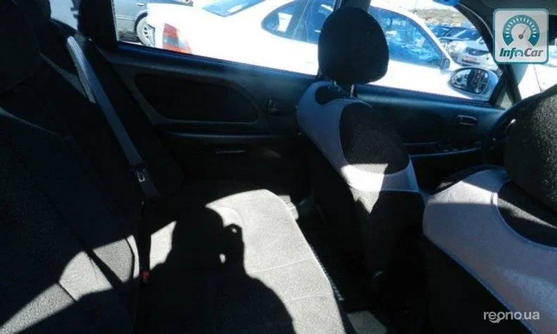 Hyundai Sonata 2003 - 7