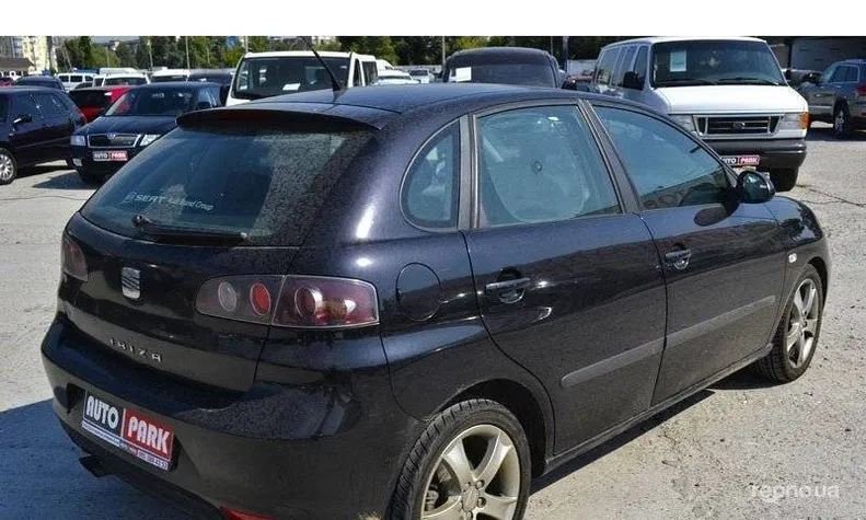 SEAT Ibiza 2009 - 14