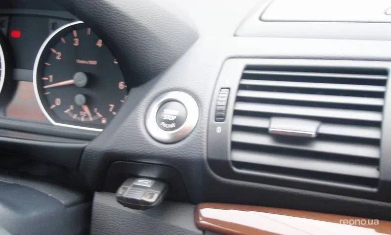 BMW 1 серія 2008 - 3