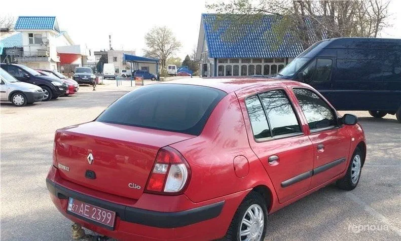 Renault Symbol 2005 - 5