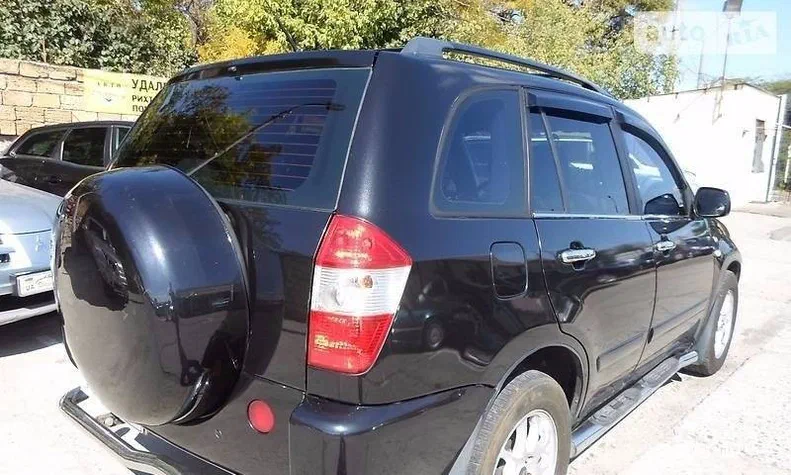 Chery Tiggo (T11) 2008 - 8