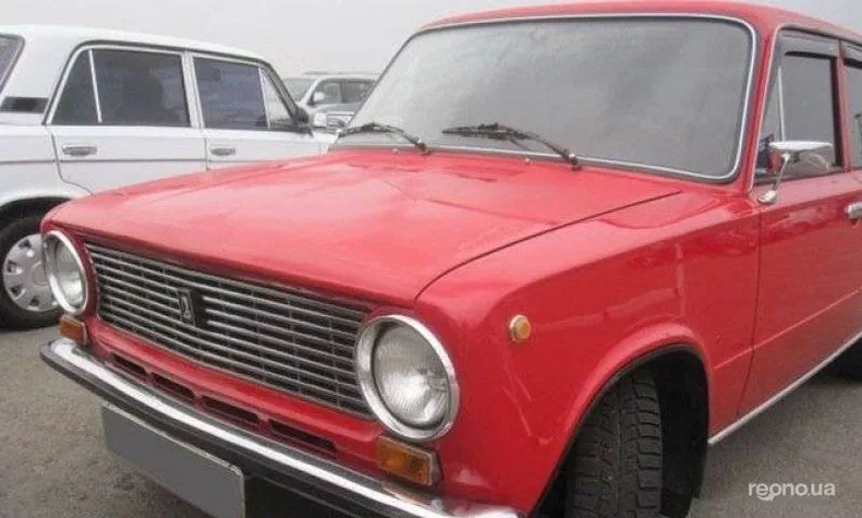 Lada (ВАЗ) 2101 1982 - 0