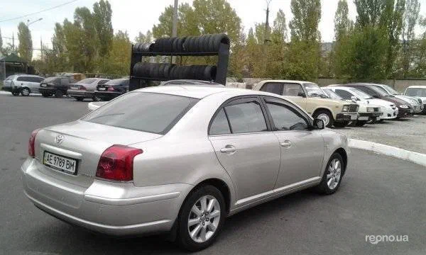 Toyota Avensis 2005 - 1