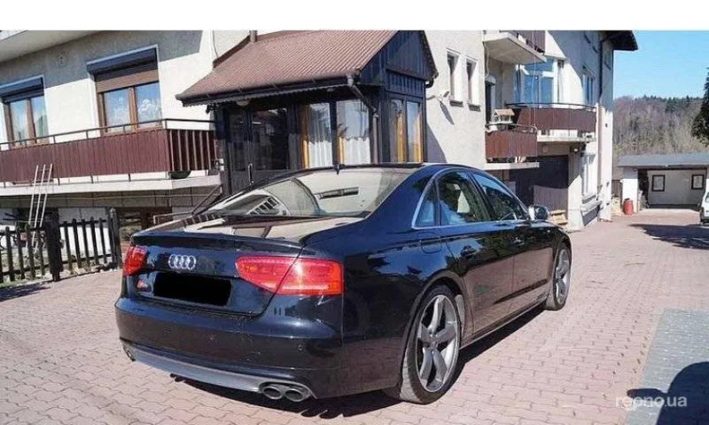 Audi A8 2012 - 4