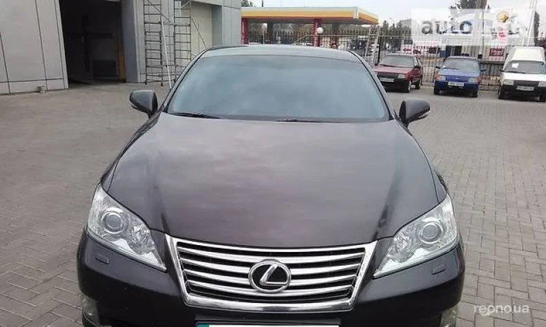 Lexus ES 2010 - 1