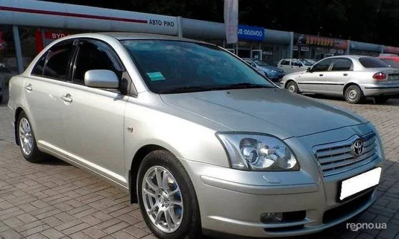 Toyota Avensis 2004 - 18