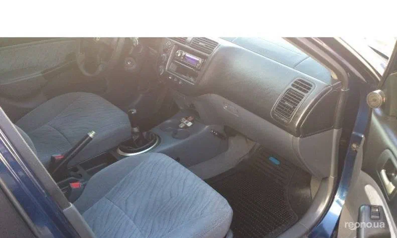 Honda Civic 2001 - 4