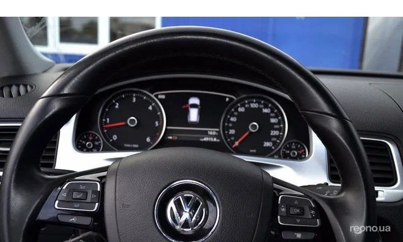 Volkswagen Touareg 2012 - 2