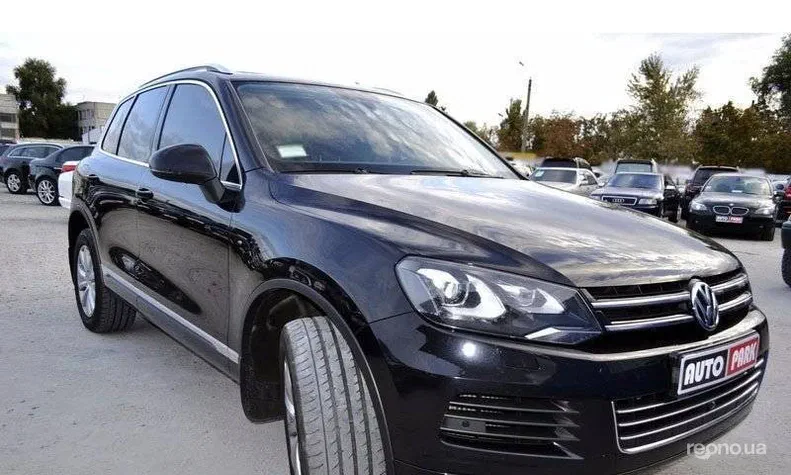 Volkswagen Touareg 2012 - 12