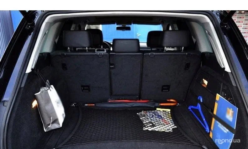 Volkswagen Touareg 2012 - 16