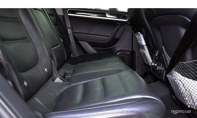 Volkswagen Touareg 2012 - 17