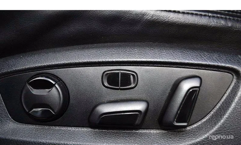 Volkswagen Touareg 2012 - 4