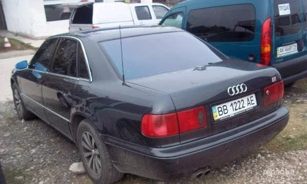 Audi S8 1998 - 0