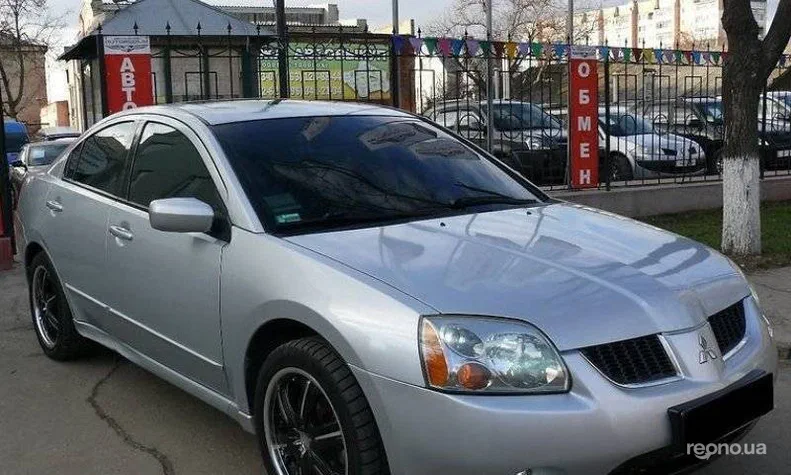 Mitsubishi Galant 2004 - 11