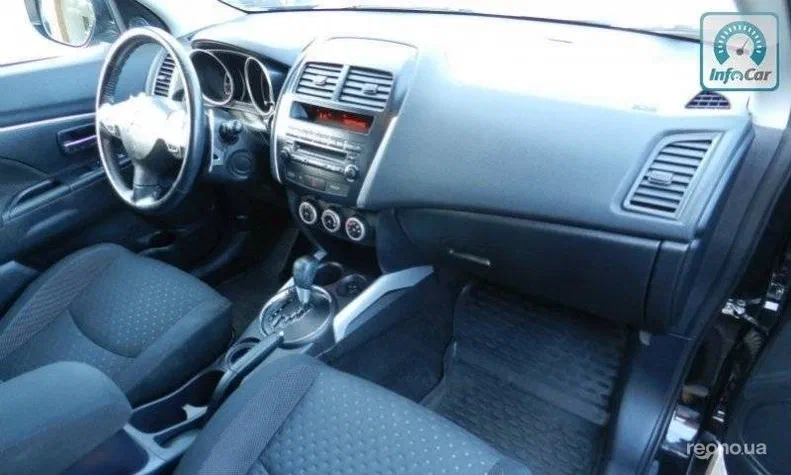 Mitsubishi ASX 2011 - 8