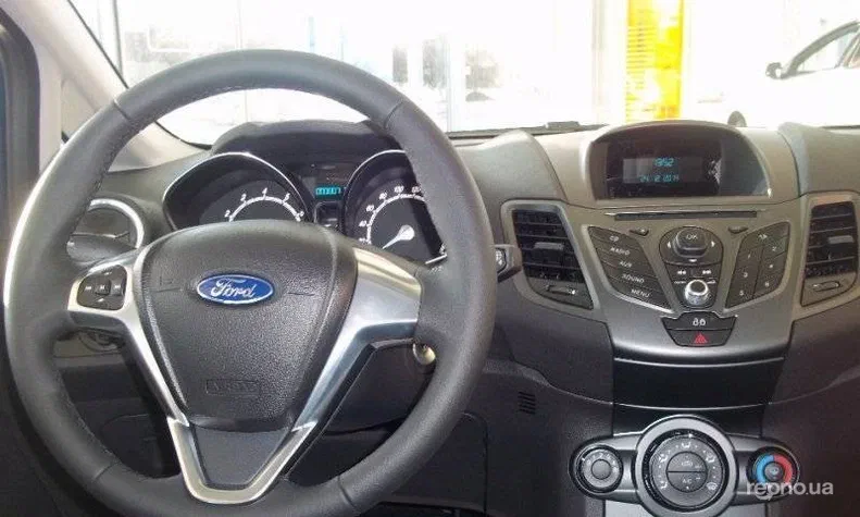 Ford Fiesta 2014 - 9