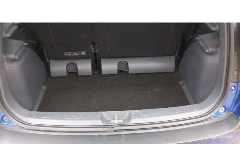 Mitsubishi Colt 2008 - 7