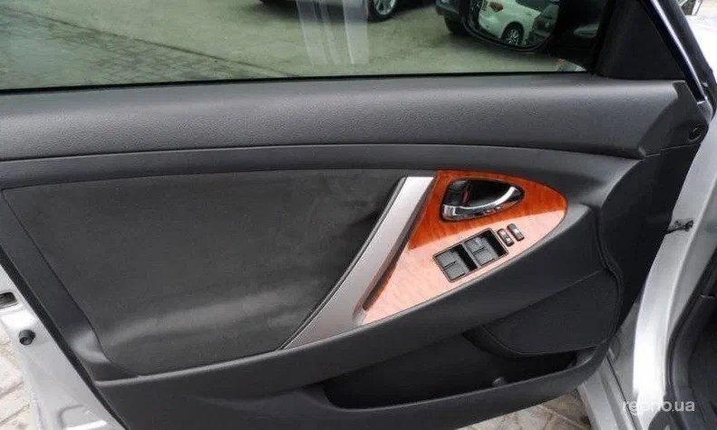 Toyota Camry 2007 - 4