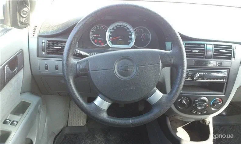 Chevrolet Lacetti 2008 - 1