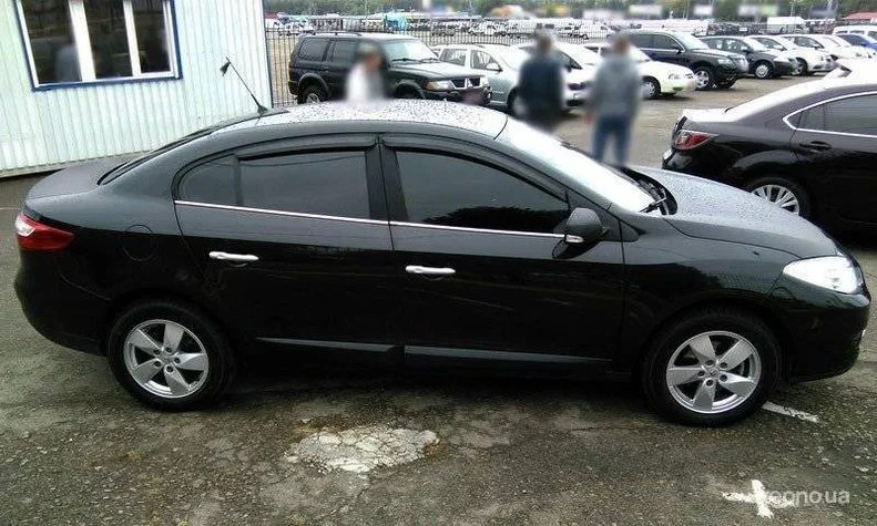 Renault Fluence 2012 - 13