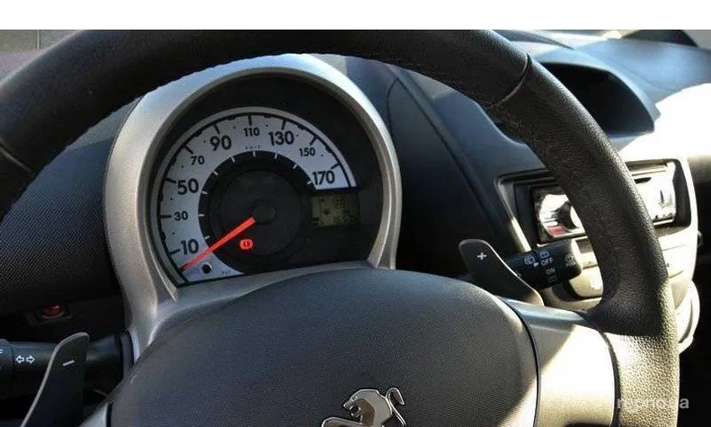 Peugeot 107 2012 - 3