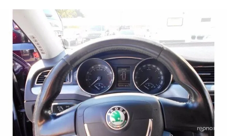 Skoda Superb 2008 - 12