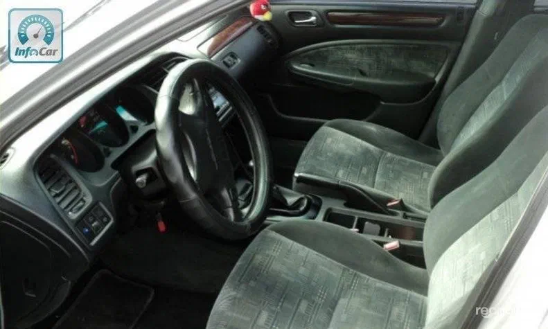 Honda Accord 1999 - 8