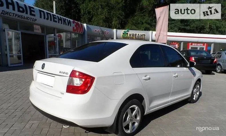 Skoda Rapid 2013 - 2