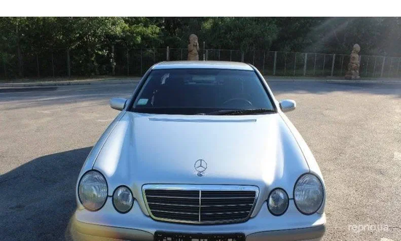 Mercedes-Benz E-Клас 2002 - 0