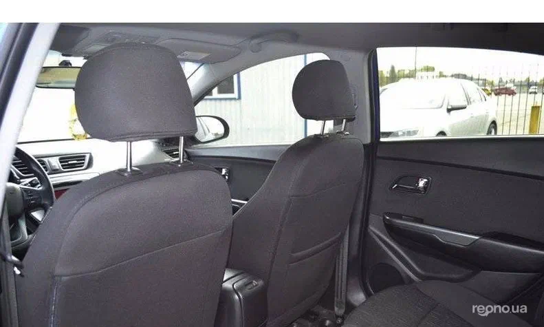 Kia Rio 2012 - 10