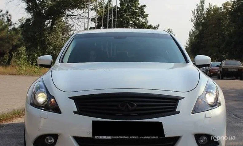 Infiniti G 2012 - 1