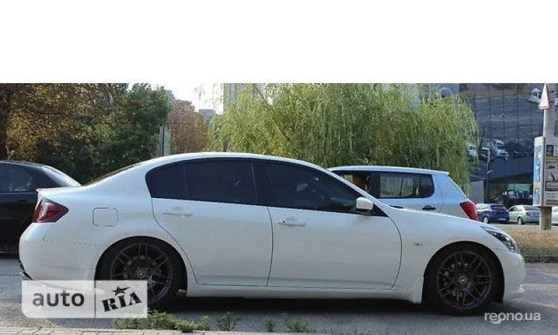 Infiniti G 2012 - 3