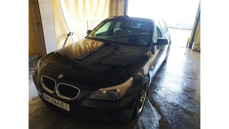BMW 5 серии 2005