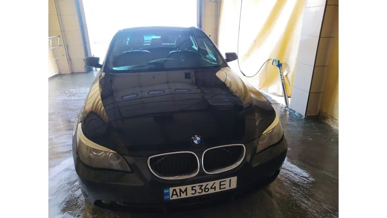 BMW 5 серии 2005
