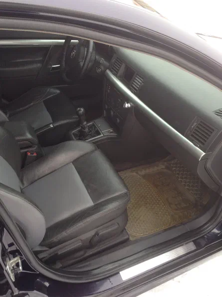 Opel Vectra 2003 - 12