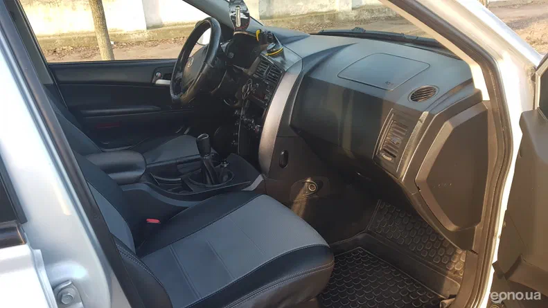 SsangYong Kyron 2010 - 6