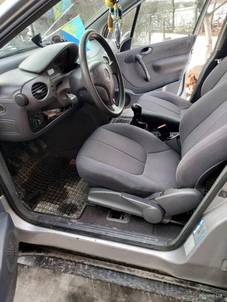 Mercedes-Benz А-Клас 2000 - 5